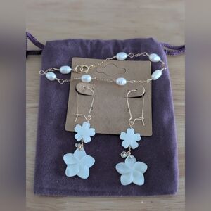 Handmade Elegant Pearl and Flower Jewelry Set